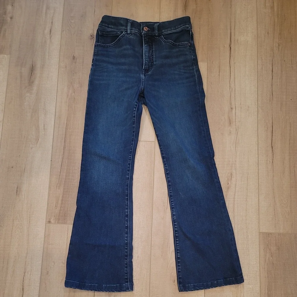 Express High Rise Bell flare Jeans Women's 4 - Picture 1 of 7